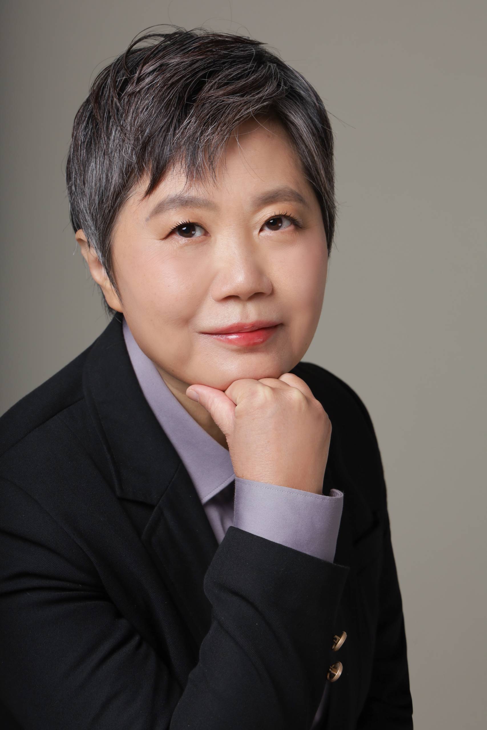 蘇琪雯 Lisa Su