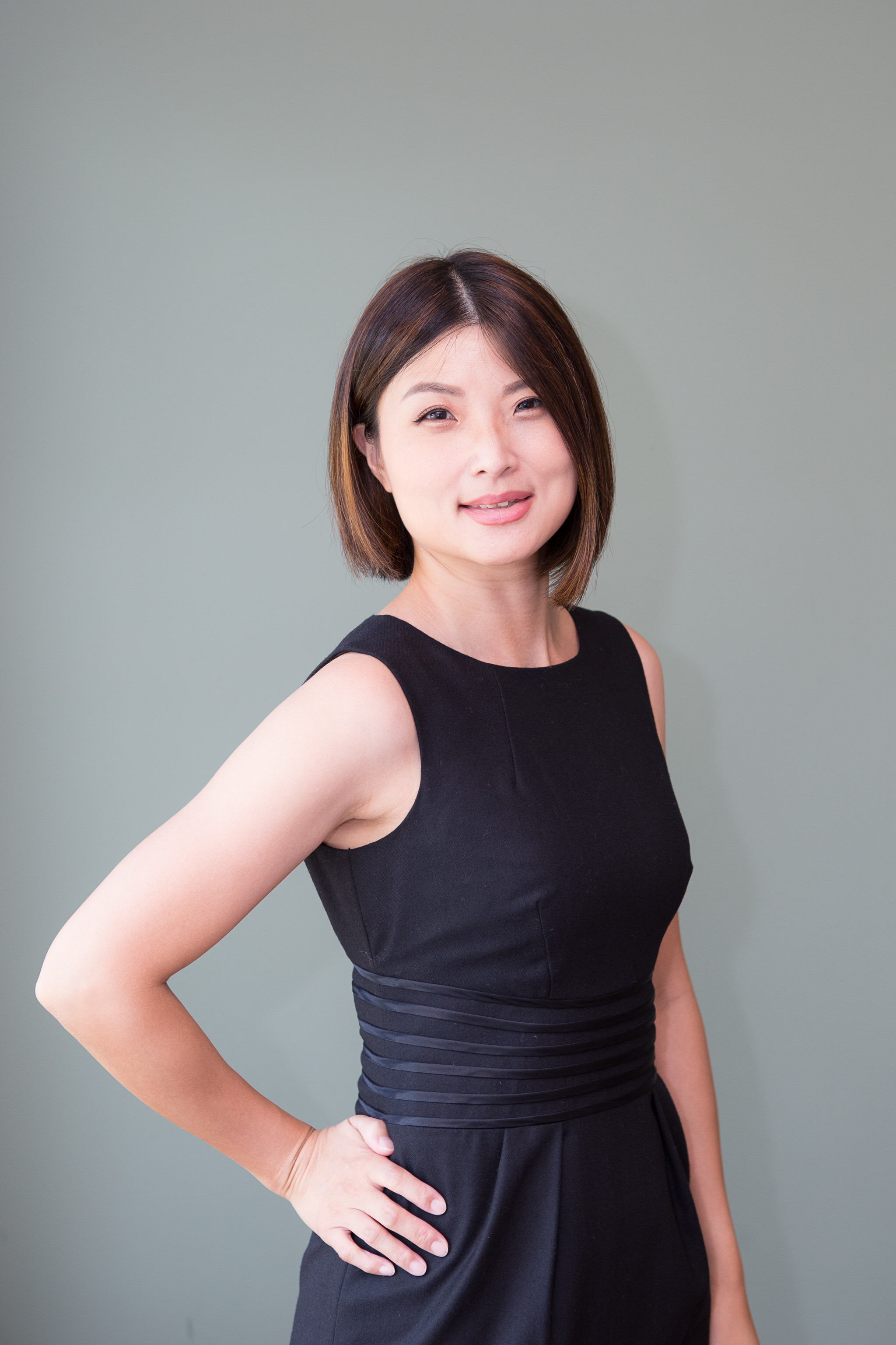 張芷芹 Sally Chang